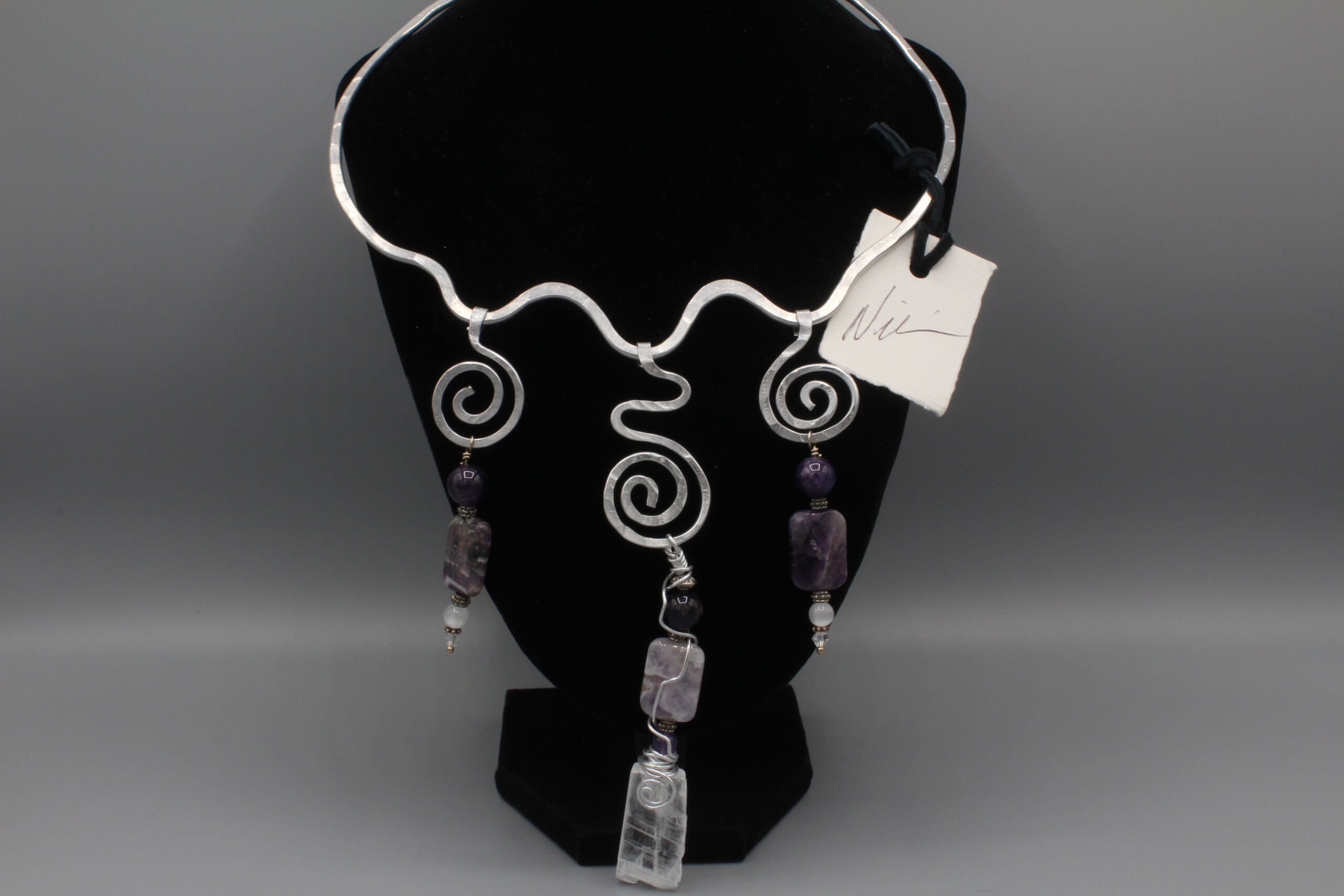 Crown Maven Neck Cuff